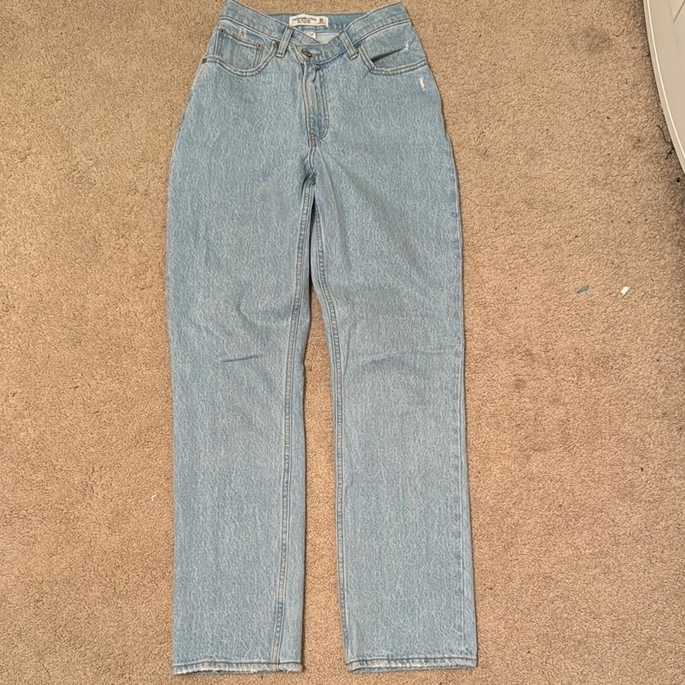 Abercrombie and Fitch Women's Blue Jeans